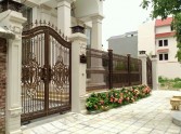 LUXURY ALUMINUM GATE IN VIETNAM