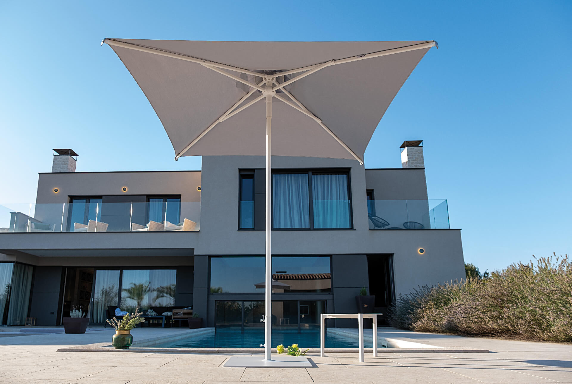 Lido starwhite 2