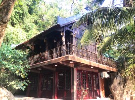 Công trình Cửa tháp và ban công Delicate núi Kỳ...