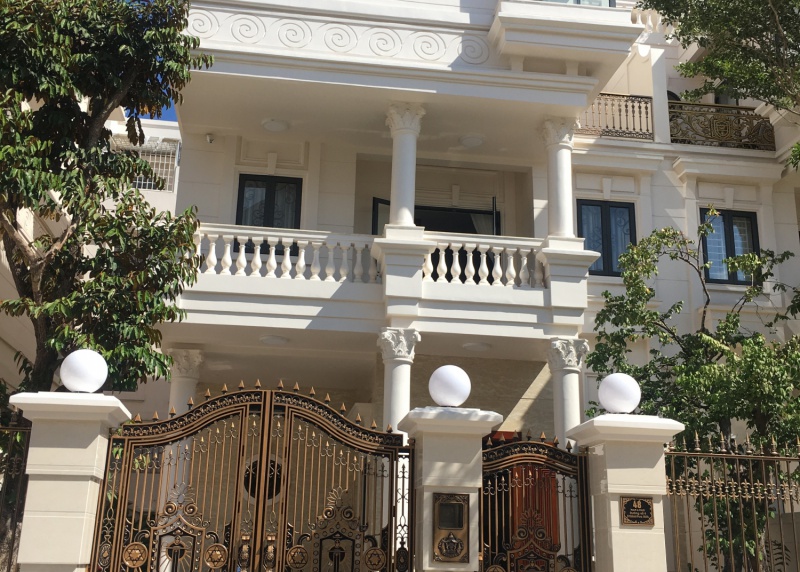 Luxury project- gate  TP.HCM