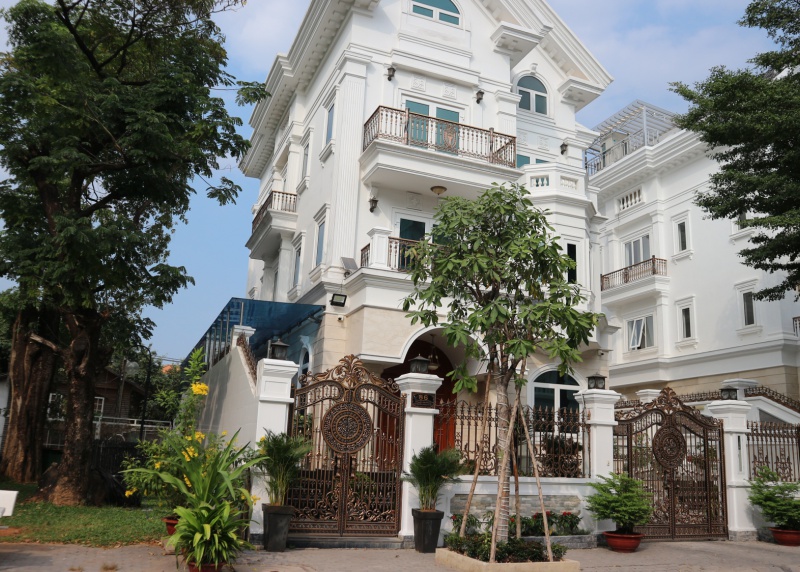 Công trình cổng Sakura - Q7