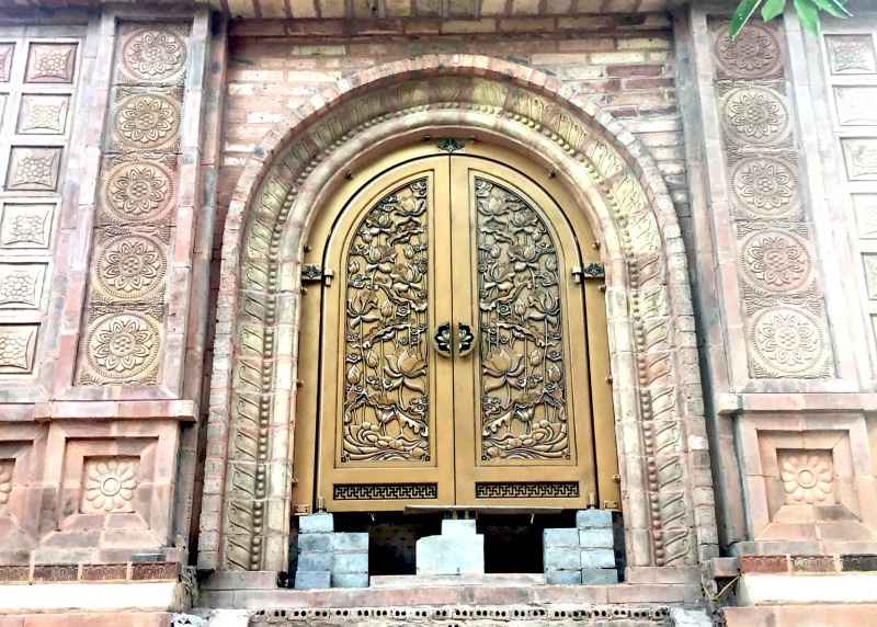 Công trình Cửa tháp và ban công Delicate núi Kỳ Lân tỉnh Ninh Bình