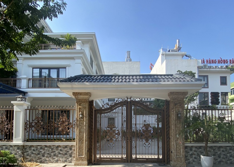 LUXURY cast aluminum gate company in Bac Ninh province