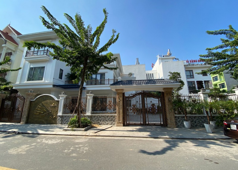 LUXURY cast aluminum gate company in Bac Ninh province