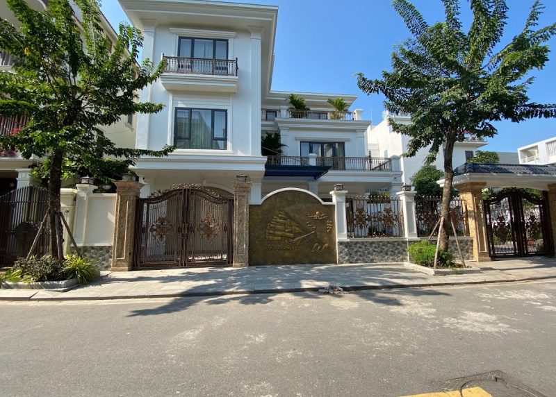 LUXURY cast aluminum gate company in Bac Ninh province