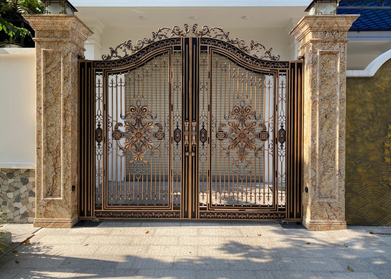 LUXURY cast aluminum gate company in Bac Ninh province