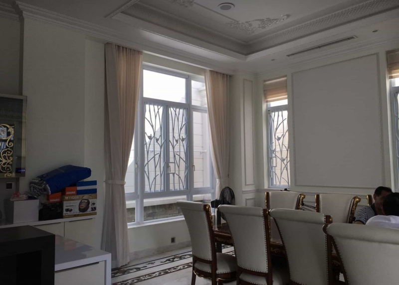 Bông ô gió - Cửa sổ nhôm đúc BIRD TRIO