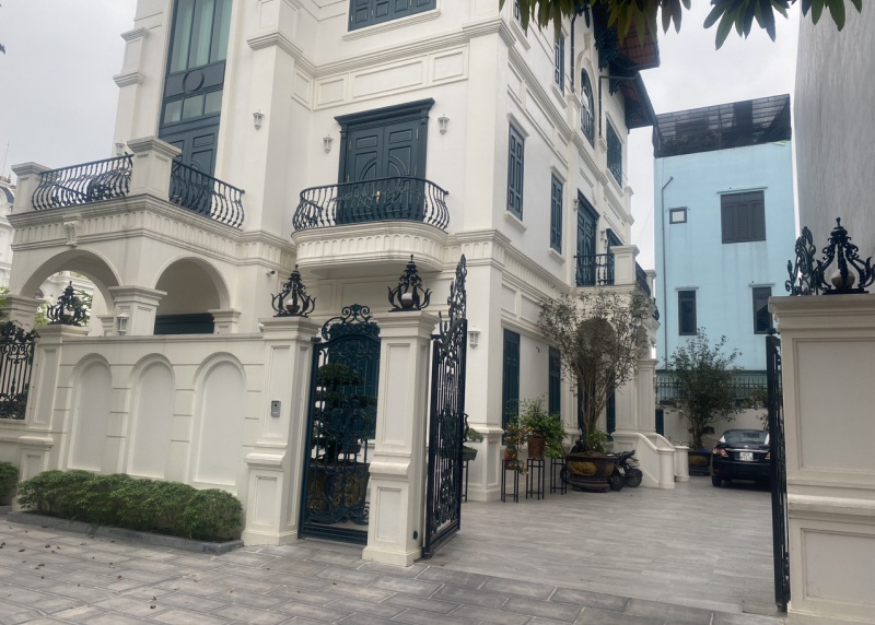 Công trình cổng, ban công, hàng rào nhôm đúc tại Hà Nam