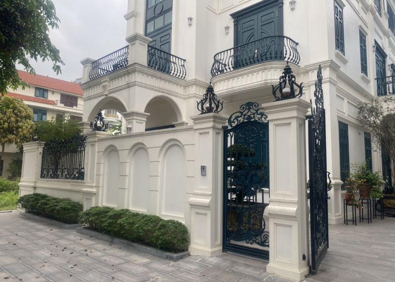 Công trình cổng, ban công, hàng rào nhôm đúc tại Hà Nam