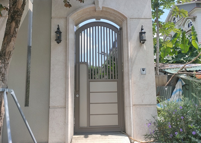 Công trình cổng MODERN tại Quận 2 - TpHCM