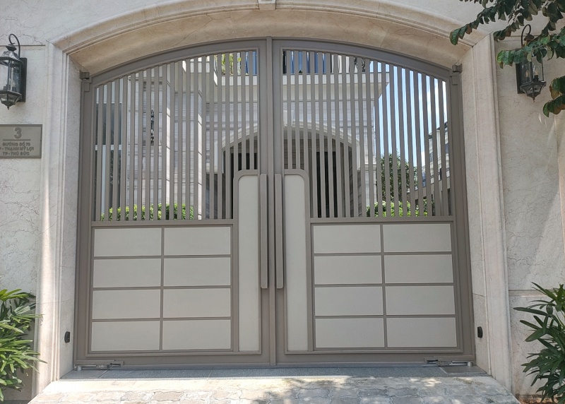 Công trình cổng MODERN tại Quận 2 - TpHCM