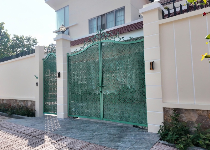 ALUTECK CAST ALUMINUM GATE IN DONG NAI