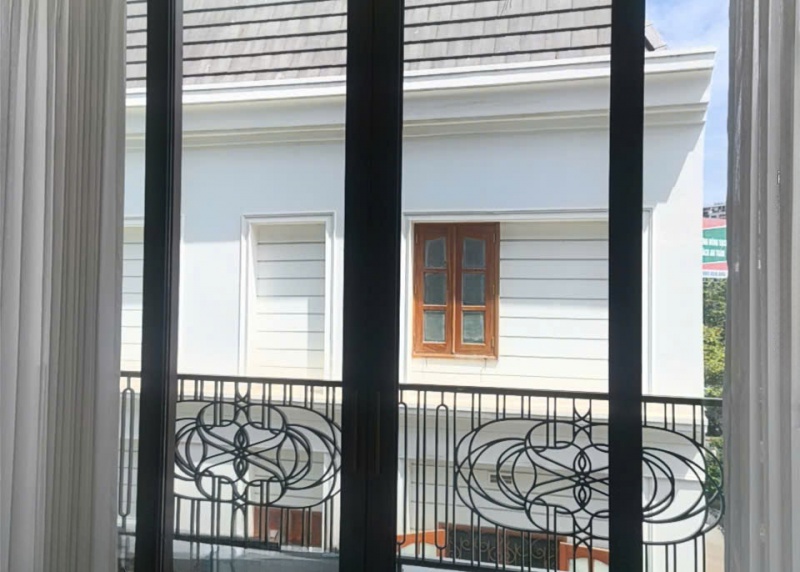 ASUZAC ACM Cast Aluminum Balcony At Vinhomes Tan Cang Area: High-Class And Sustainable