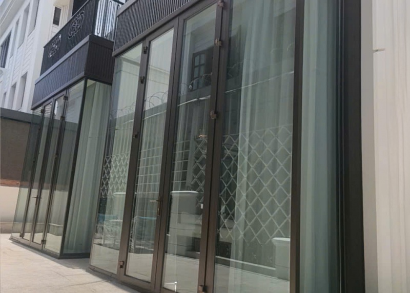 ASUZAC ACM Cast Aluminum Balcony At Vinhomes Tan Cang Area: High-Class And Sustainable